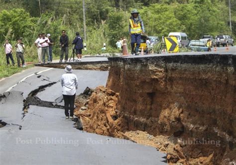 A 6.0 magnitude earthquake hits northern Thailand, causing significant ...