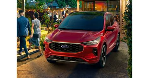 Bickford Ford Adds the 2024 Ford Escape to Its Inventory