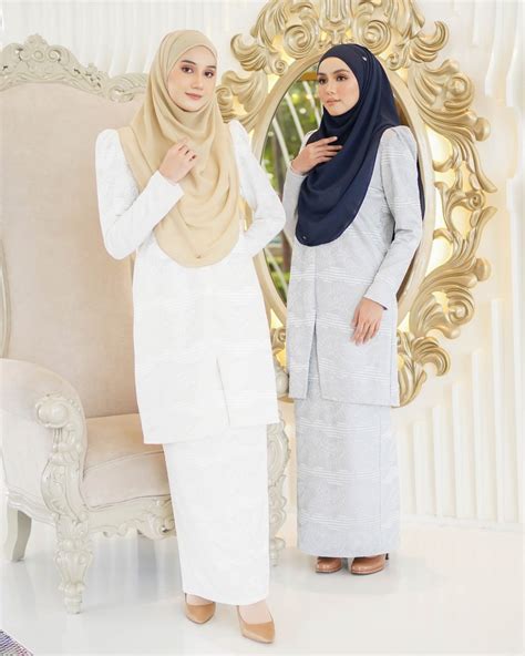 Baju Kurung Moden Ariani – Off White – MuslimahClothing.Com