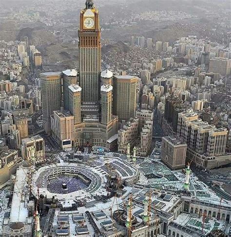 Hotel Near Masjid Al Haram Mecca What A View From A Hotel Near The Al ...