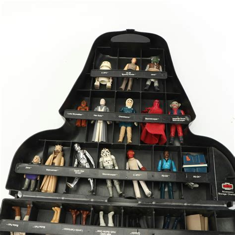 1980s Kenner "Star Wars" Action Figures and Darth Vader Case | EBTH