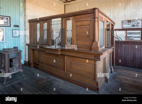 Old bank interior hi-res stock photography and images - Alamy