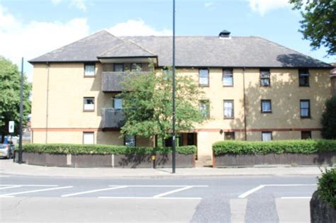 1 bedroom flat for sale, Vicarage Lane, London E, E6 6BE – TheHouseShop.com