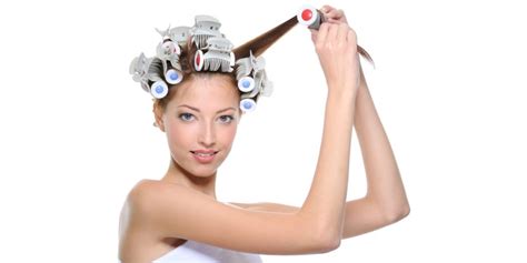 How To Use Hair Rollers: Flexible, Hot, And Velcro Curlers