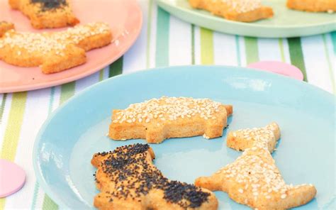 Animal crackers recipe | FOOD TO LOVE