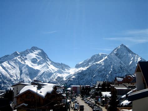 Alpine skiing Les Deux Alpes Isere Rhone Alpes France