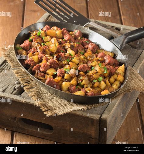 Corned beef hash Stock Photo - Alamy