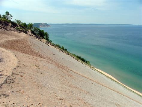 Are Dogs Allowed At The Sleeping Bear Dunes