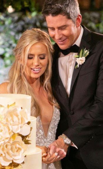 Inside 'Bachelor' Couple Arie Luyendyk Jr. & Lauren Burnham's Maui Wedding (PHOTOS)