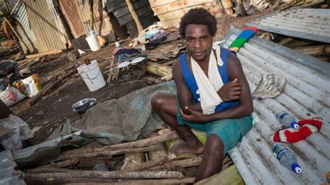 Cyclone Pam relief teams find Vanuatu's outer islands flattened | CBC News