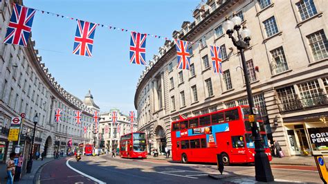 Traveling to London With Kids? Don't Make These Mistakes | Condé Nast ...