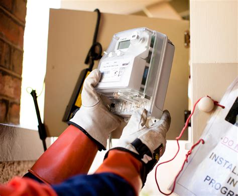 Digital electricity meters for QLD families - Energy Magazine