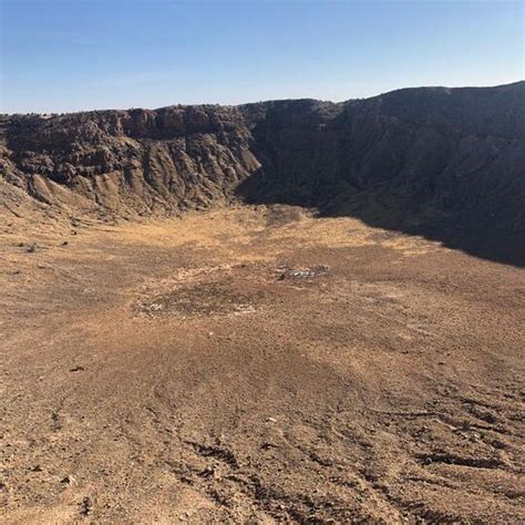 Barringer Crater in Winslow, AZ (27 Photos)