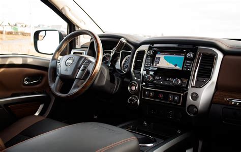 2017 Nissan Titan Interior | Decoratingspecial.com