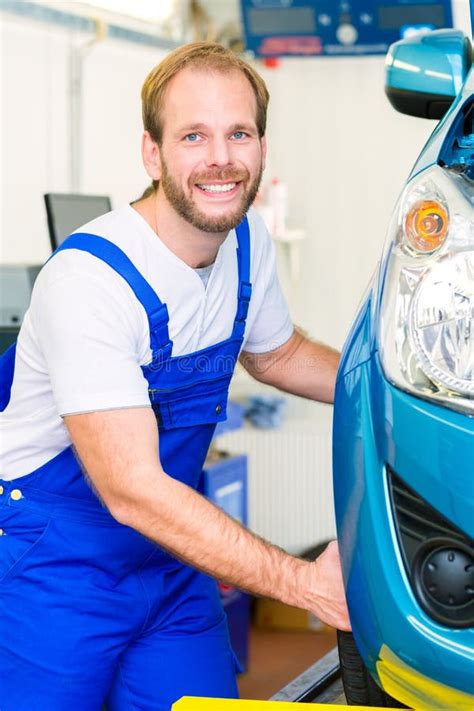 Car Mechanic and Auto in Service Workshop Stock Photo - Image of male, auto: 36857032