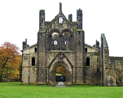 15 Best Places to Visit in West Yorkshire - The Crazy Tourist