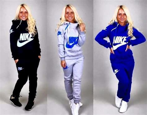 NIKE womens jogger | Nike sweats outfit, Sweats outfit, Sweat suits outfits