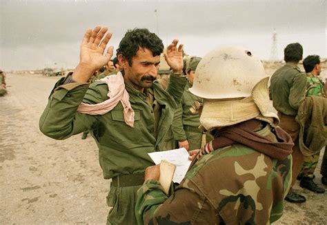 25 years later: Photos from the first time we invaded Iraq | Iraq war, War, Troops