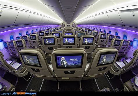 Boeing 787-10 Dreamliner (HZ-AR27) Aircraft Pictures & Photos - AirTeamImages.com