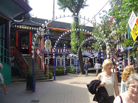 Tivoli Gardens - Denmark Photo (557297) - Fanpop