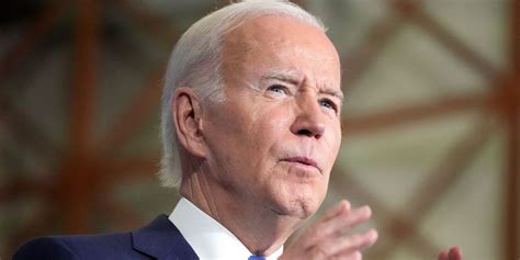 White House Deletes Tweet Crediting Biden After Twitter Fact-Check Tag - Business Insider