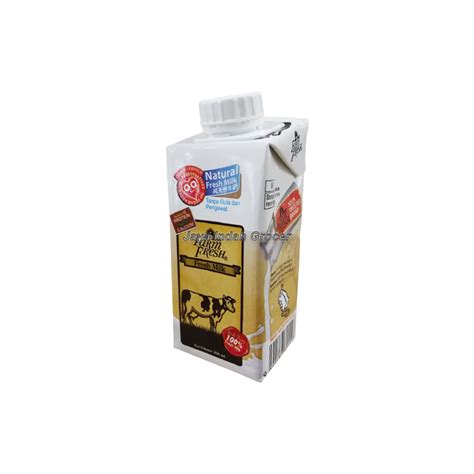 Farm Fresh UHT Fresh Milk 200ml – Jaya Indah Grocer