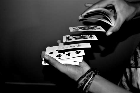 52Kards | Card tricks, Cardistry, Sleight of hand