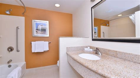 Business Orlando Accommodations | Fairfield Inn & Suites