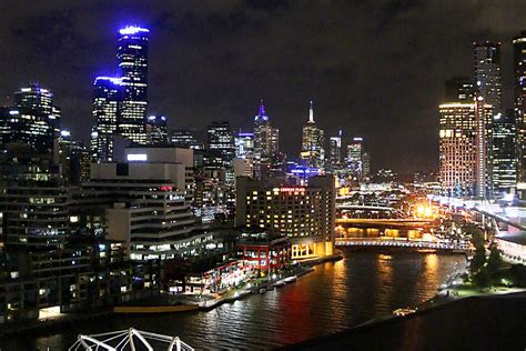 City escape to the Hilton Melbourne South Wharf - MELBOURNE GIRL