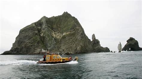 Dokdo or Takeshima - Photos - The Big Picture - Boston.com