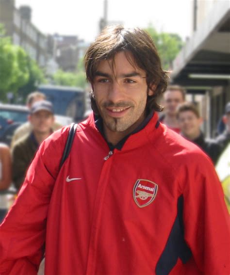 Robert Pires Biography and Wallpapers | Football Players Biography ...