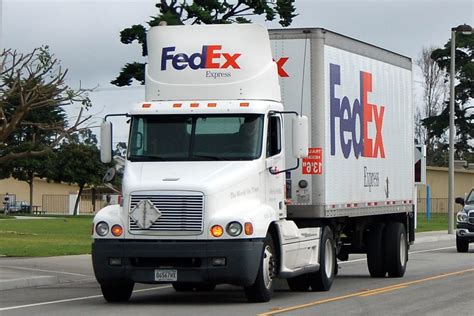 FEDEX EXPRESS BIG RIG TRUCK - a photo on Flickriver