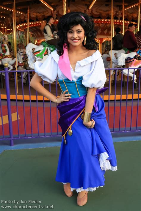 Esmeralda (Disneyworld) - Esmeralda Photo (40476759) - Fanpop