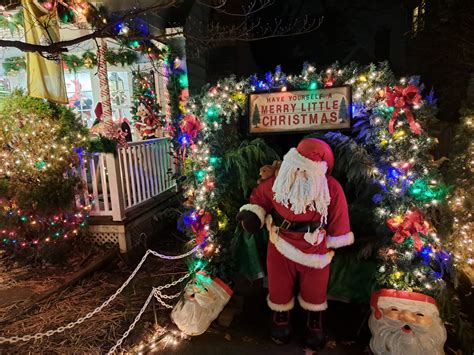 A long-running Christmas tradition ends at ‘iconic’ Arlington home - WTOP News