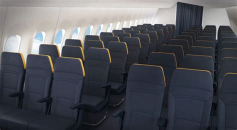 A Look At Ryanair's Crazy 200 Seat Boeing 737 - Simple Flying