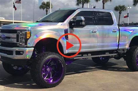 This Texas Dealership is Selling a Rainbow Ford Super Duty for $100,000 ...