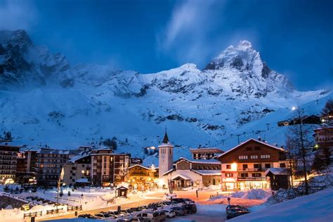 Top 10 Of The Best Party Ski Resorts In Europe - GlobalGrasshopper