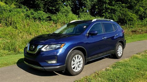 Used 2018 Nissan ROGUE SV / FWD / DUAL-ZONE CLIMATE / HEATED SEATS / REARVIEW For Sale ($17,500 ...