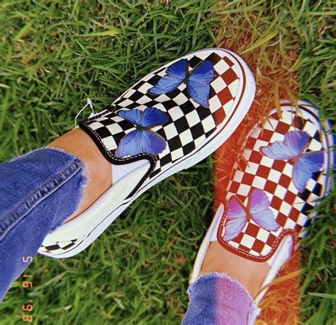 Pin by aariyon🦋. on OFF THE WALL in 2019 | Custom vans shoes, Shoes ...