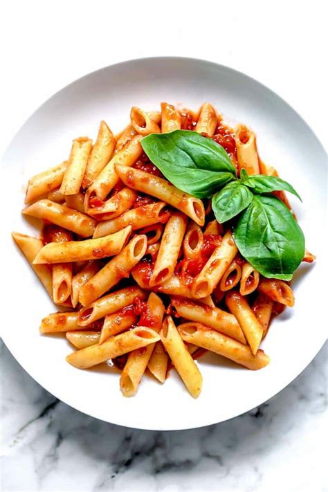 Penne Pasta with Easy Marinara - foodiecrush.com