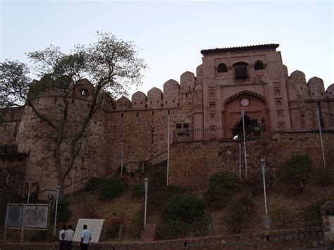 Jhansi Fort Historical Facts and Pictures | The History Hub