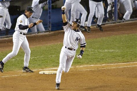 Derek Jeter’s best Yankees moments: Mr. November