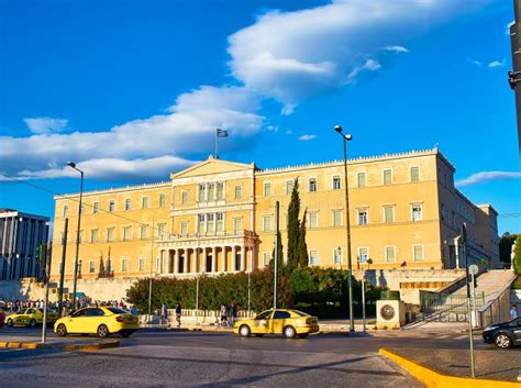 The Old Royal Palace, Greek Parliament Building. Syntagma Square, Athens. Editorial Photo ...