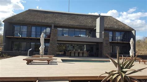 Kruger National Park Elephant Point Lodge in Hazyview — Best Price ...