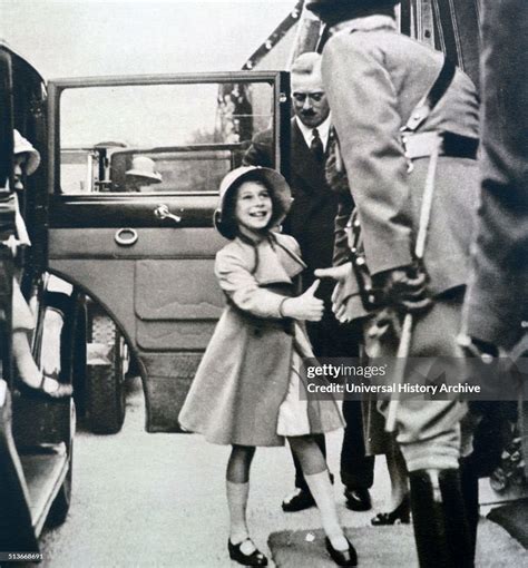 The Duchess of York took the children to see a daylight dress... News Photo - Getty Images