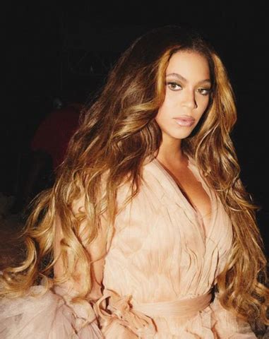 10 Celebrities Rocking Hair Extensions: How to Get Their Look! - NZ ...