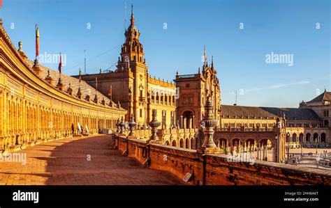 Detail of the architecture of the Plaza de España of Seville Stock ...