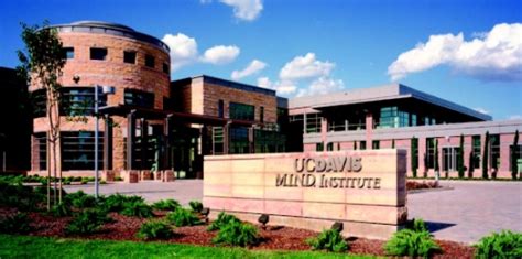 UC Davis Genome Center — dennis lab