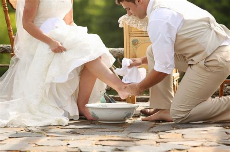 The Adorable Mess: Our Foot Washing Ceremony