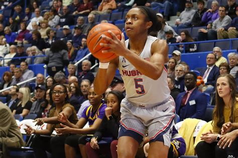 Preview: UConn Women’s Basketball vs. No. 12 South Carolina | ESPN2, 7 p.m.